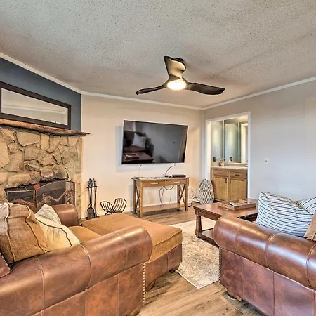 Beech Mountain Resort Condo With Pool Access And Views